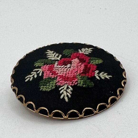 Vtg Petit Point Floral Brooch Needlepoint Black Red Pink Rose West Germany 1.5" - Picture 2 of 5